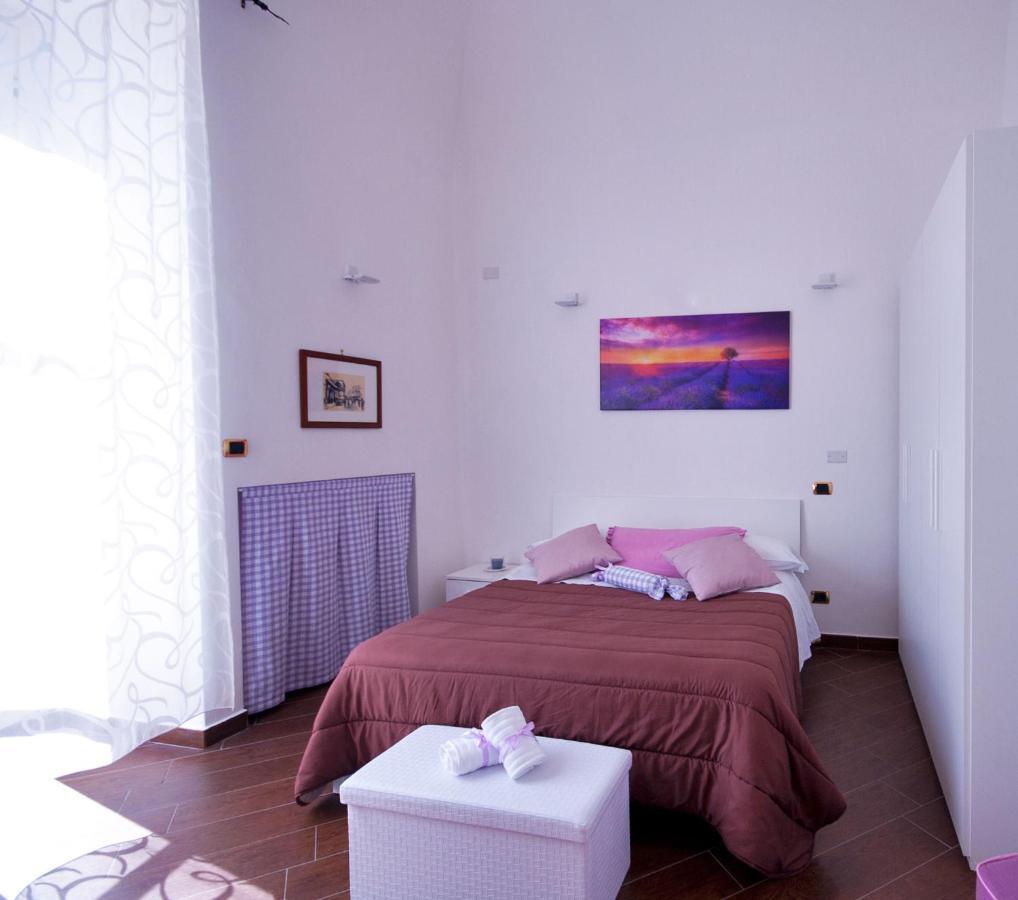 Bed and Breakfast Dimora De Brado Трани Экстерьер фото